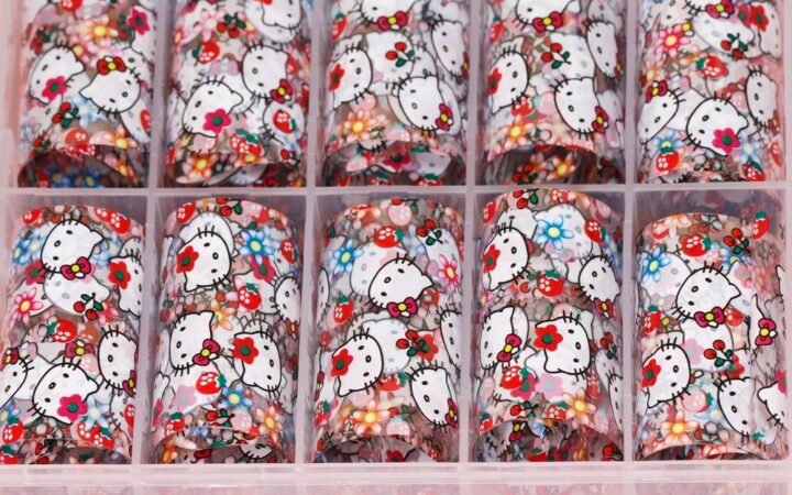 Kitty Nail Foils: Trendy Spring Nail Art Looks