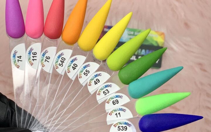 How to Use a Summer Acrylic Powder Set for Salon Results